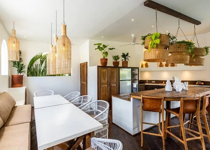 Villa Lilibelle, Balinese 4br With Mezzanine