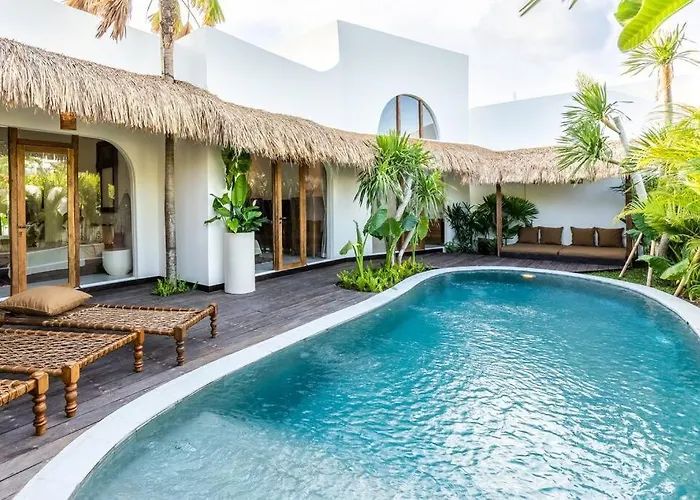 Lilibelle, Balinese 4br With Mezzanine Villa *