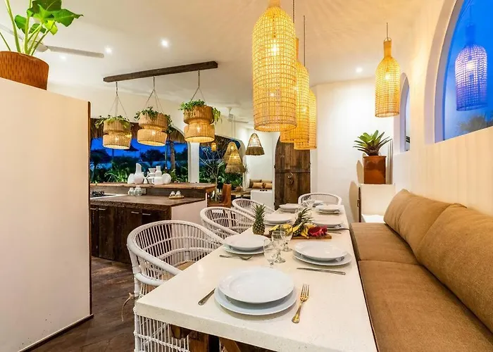 Villa Lilibelle, Balinese 4br With Mezzanine